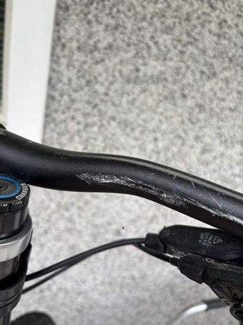 Used Commencal FRS RIDE 2022 2022 Mountainbike, Green, 27.5 — image 8 of 9
