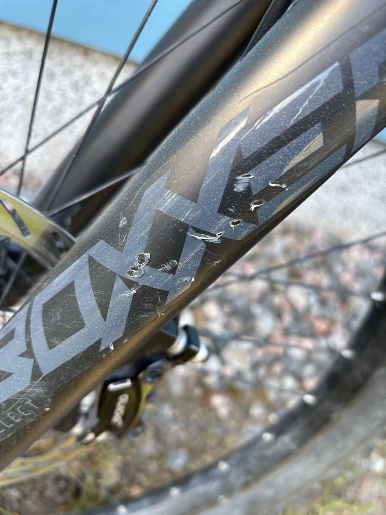 Used Commencal FRS RIDE 2022 2022 Mountainbike, Grün, 27.5 — image 7 of 7