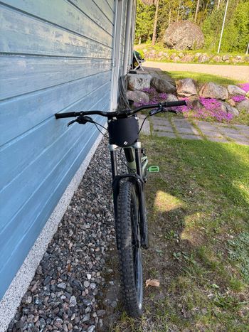 Used Commencal FRS RIDE 2022 2022 Mountainbike, Grün, 27.5 — image 4 of 7