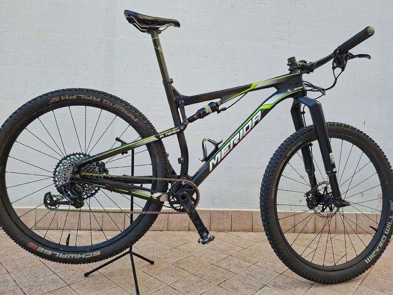 Käytetty Merida NINETY-SIX TEAM 2016 2016 Mountainbike — kuva 1 / 13