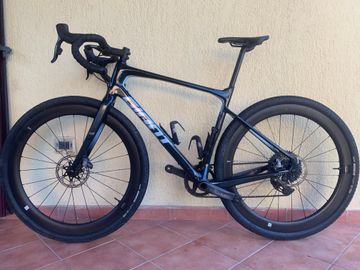 Tweedehands Giant Revolt, Advanced Pro 0 2021 2021 Road & Gravel — afbeelding 7 van 22