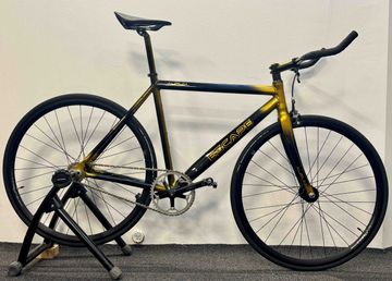 Used Escape Aurum 2026 Urban, Black — image 1 of 8