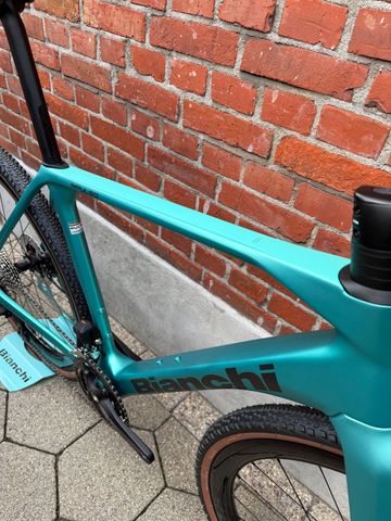 Used Bianchi Impulso Shimano GRX Di2 2026 Road & Gravel, Green — image 8 of 13