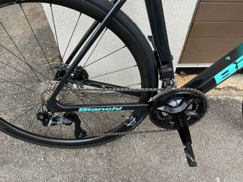 Used Bianchi Specialissima Shimano 105 Di2 2026 Road & Gravel — image 2 of 3