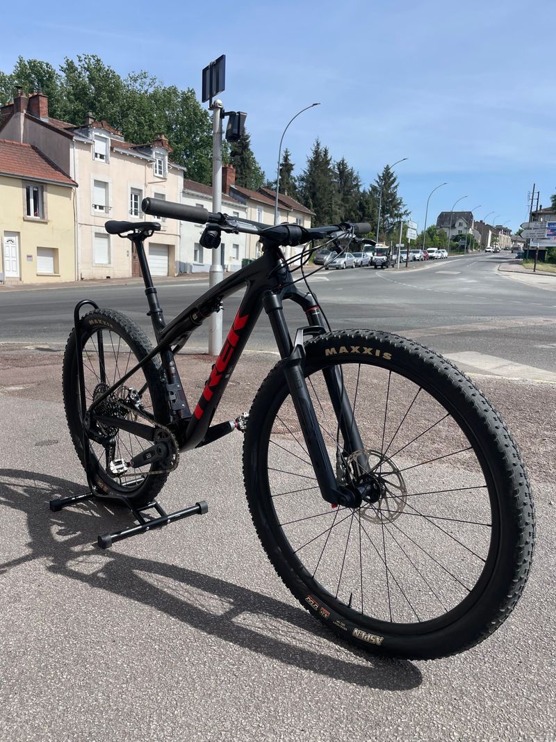 Used Trek Supercaliber SRAM GX Eagle AXS 2025 MTB