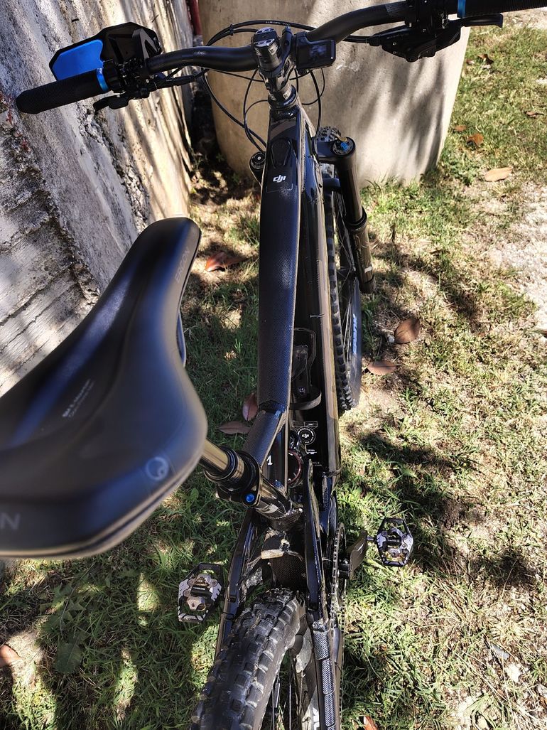Used GT EForce SRAM GX 2024 Mountainbike, Black, 29 — image 15 of 15