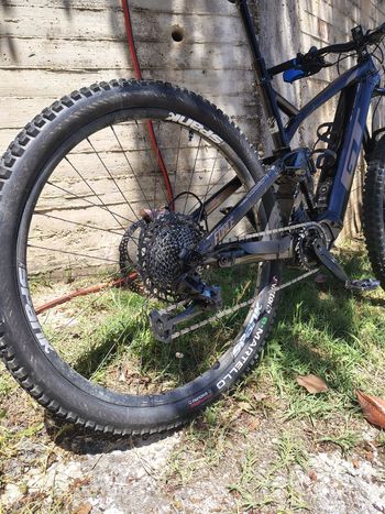 Used GT EForce SRAM GX 2024 Mountainbike, Black, 29 — image 9 of 15