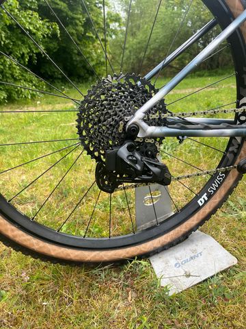 Used Specialized Chisel LTD Frameset 2023 2023 Mountainbike, Light Gray, 29 — image 7 of 11