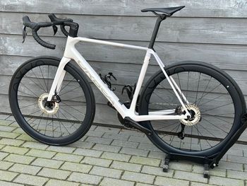 Used Orbea ORCA M20iTEAM 2026 2026 Road & Gravel, White — image 12 of 19