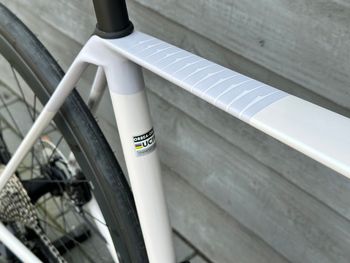 Used Orbea ORCA M20iTEAM 2026 2026 Road & Gravel, White — image 17 of 19