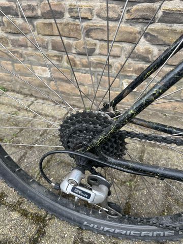 Used Raleigh Custom Shimano Deore 1990 Mountainbike, Green — image 4 of 8