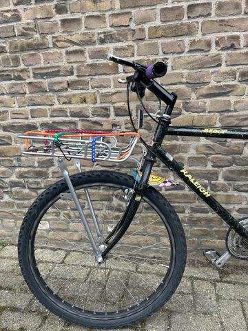 Used Raleigh Custom Shimano Deore 1990 Mountainbike, Green — image 8 of 8