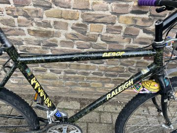 Used Raleigh Custom Shimano Deore 1990 Mountainbike, Green — image 6 of 8