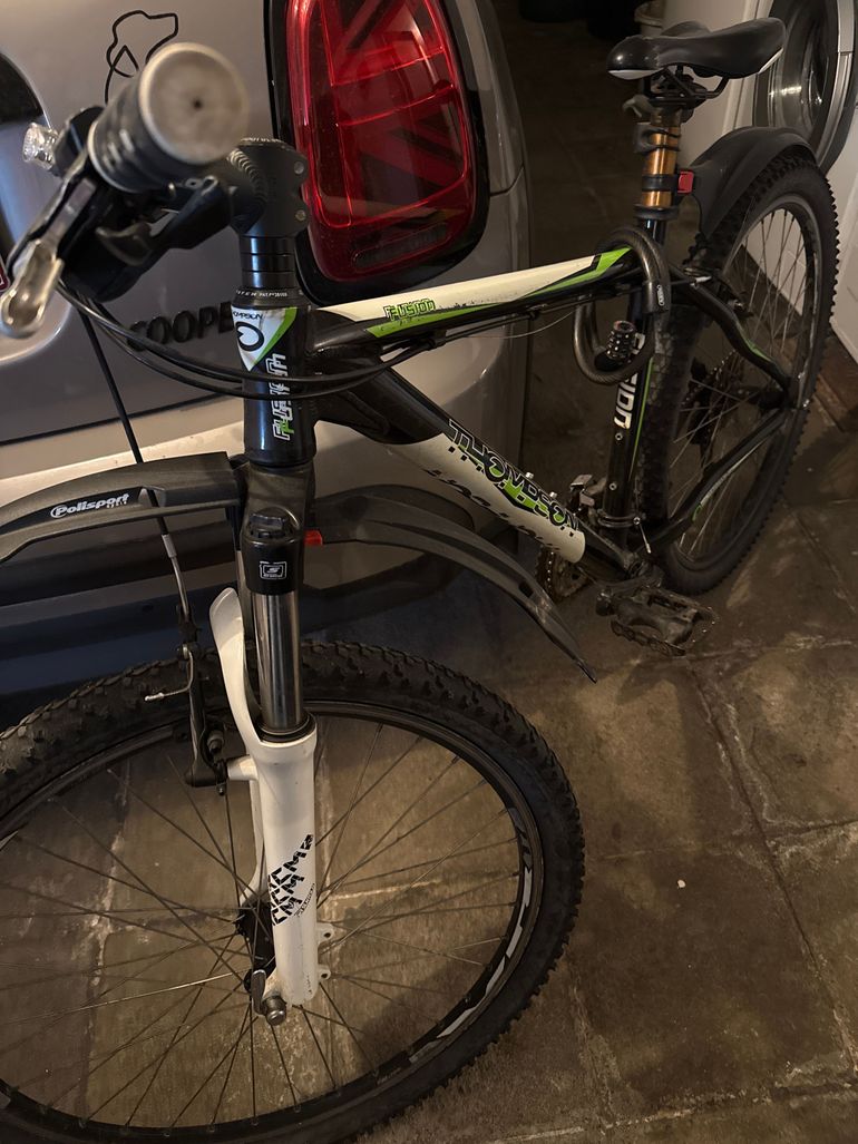 Used Thompson Fusion 2010 Youth — image 2 of 3