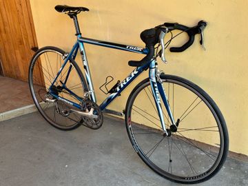 Used Trek 2100 2006 2006 Road & Gravel