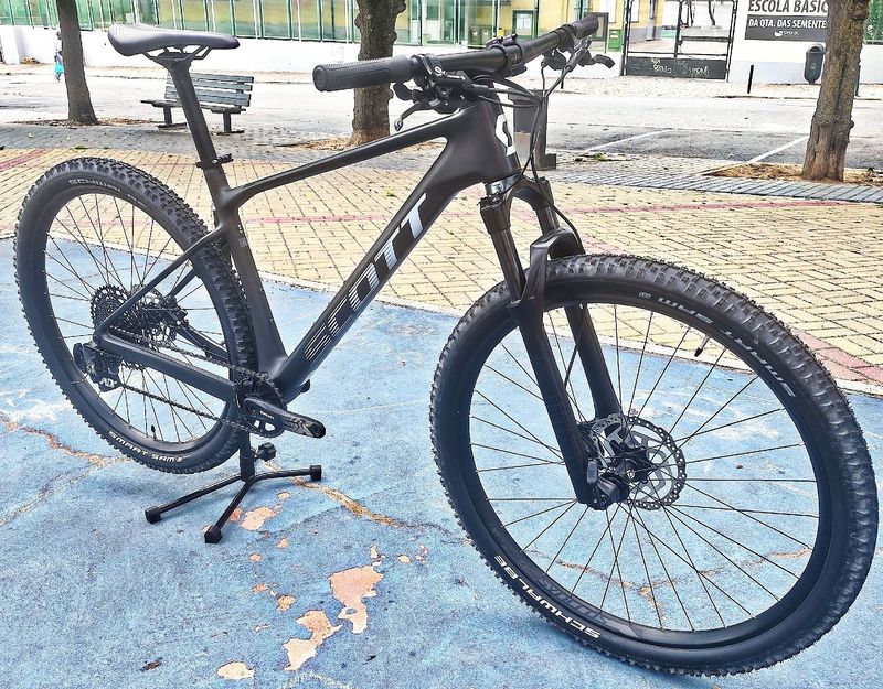 Used Scott Scale 940 2024 2024 Mountainbike, Black, 29 — image 4 of 6