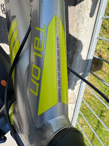 Used Giant Talon 27.5 4 2016 2016 Mountainbike, Hellgrau, 27.5 — image 11 of 12