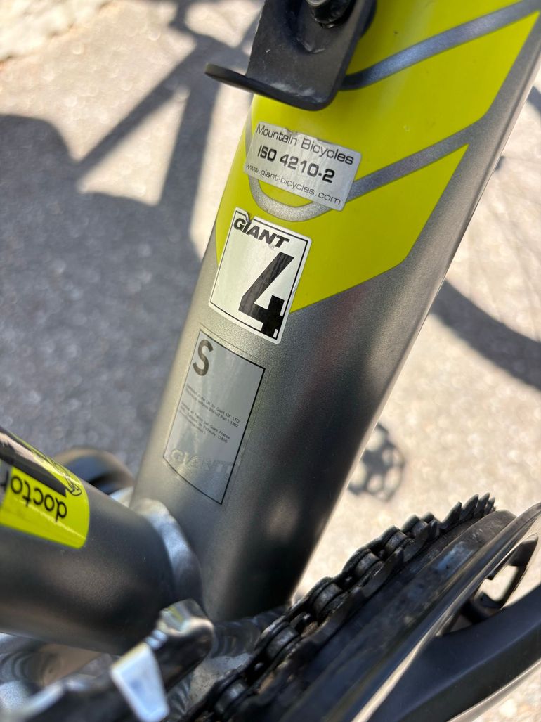 Used Giant Talon 27.5 4 2016 2016 Mountainbike, Hellgrau, 27.5 — image 2 of 12