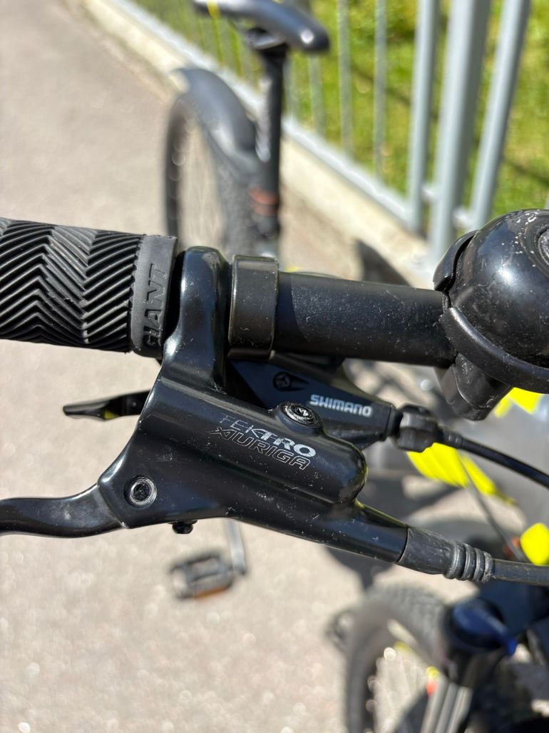 Used Giant Talon 27.5 4 2016 2016 Mountainbike, Hellgrau, 27.5 — image 9 of 12