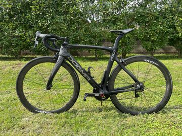 Used Pinarello Dogma SRAM Red eTap 2019 Road & Gravel, Black — image 3 of 8