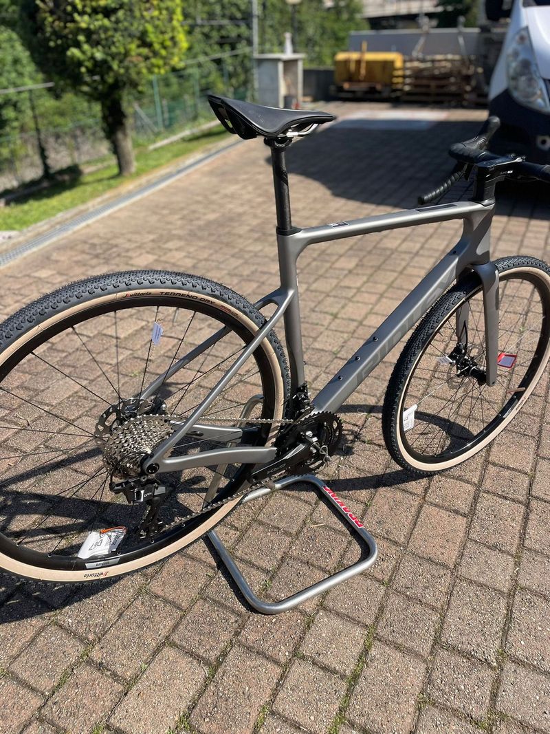 Used Ridley Astr - Shimano GRX600 2x12sp 2026 2026 Road & Gravel