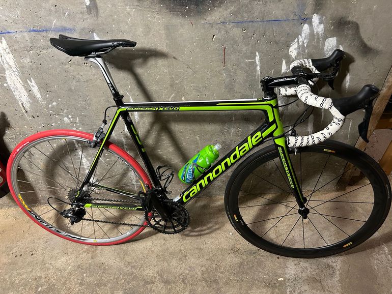 Used Cannondale SuperSix EVO Shimano Ultegra 2017 Road & Gravel, Black — image 1 of 3