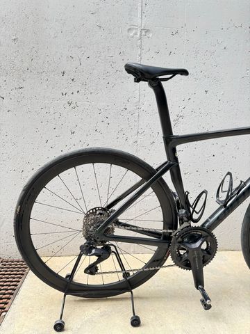 Used Specialized Tarmac Shimano Ultegra Di2 2023 Road & Gravel, Green — image 3 of 12
