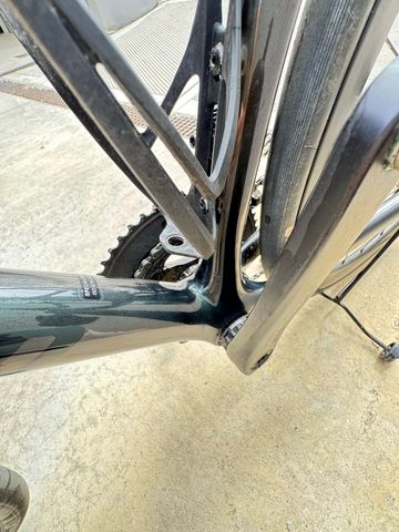 Used Specialized Tarmac Shimano Ultegra Di2 2023 Road & Gravel, Green — image 5 of 12