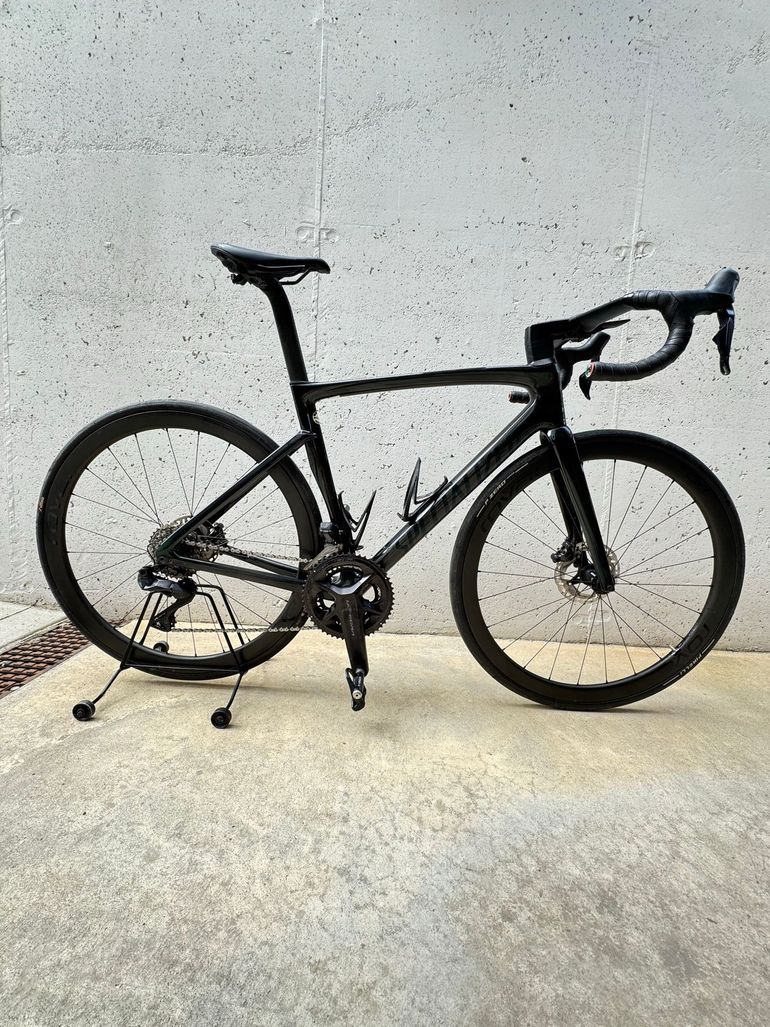 Used Specialized Tarmac Shimano Ultegra Di2 2023 Road & Gravel — image 1 of 12