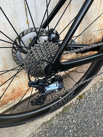 Used Specialized Roubaix Comp 2018 2018 Road & Gravel, Red — image 4 of 8