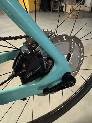 Used Bianchi Oltre XR3 Ultegra Di2 2020 2020 Road & Gravel, Green — image 22 of 50