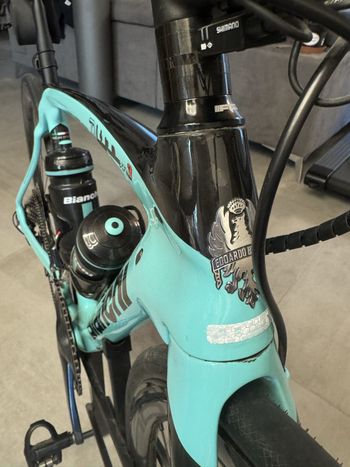 Used Bianchi Oltre XR3 Ultegra Di2 2020 2020 Road & Gravel, Green — image 28 of 50
