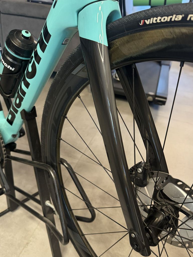 Used Bianchi Oltre XR3 Ultegra Di2 2020 2020 Road & Gravel, Green — image 13 of 50