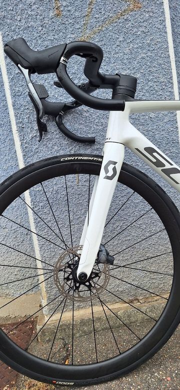 Scott Addict SRAM Force eTap AXS 2021 Road & Gravel usato, Bianco — immagine 5 di 12