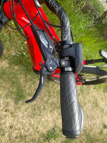 Used Mondraker Chaser 29 2020 2020 Mountainbike, Red, 29 — image 6 of 20