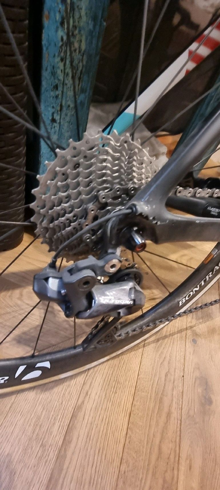 Used Trek Madone 9.9 2017 2017 Road & Gravel, Black — image 10 of 11