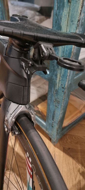 Used Trek Madone 9.9 2017 2017 Road & Gravel, Black — image 7 of 11