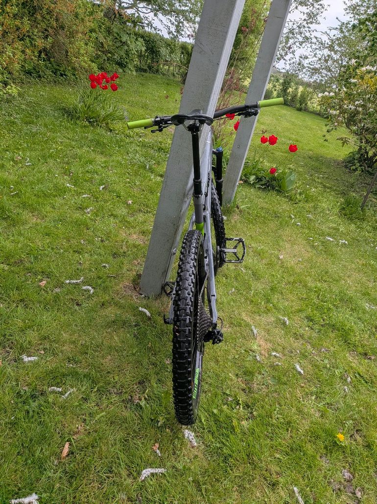 Used Cannondale Trigger 2 2018 2018 Mountainbike, Light Gray, 27.5 — image 6 of 7