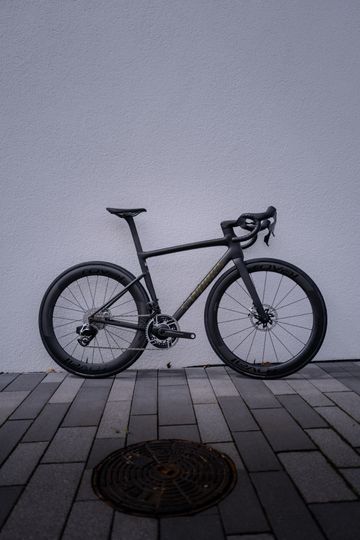 Used Specialized Tarmac SRAM Red eTap AXS 2024 Road & Gravel, Black — image 7 of 7
