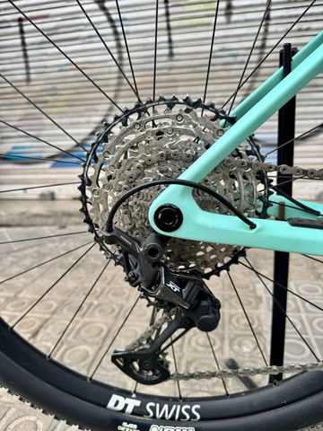 Orbea ALMA M30 2021 2021 Mountainbike usato, Verde — immagine 3 di 16