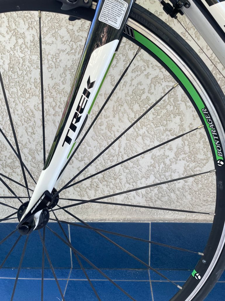 Used Trek Madone 3.5 H2 (Compact) 2013 2013 Road & Gravel, Weiß — image 4 of 37