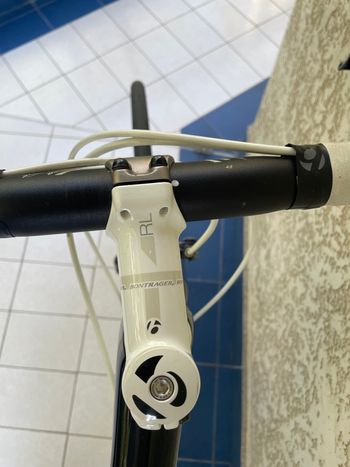 Used Trek Madone 3.5 H2 (Compact) 2013 2013 Road & Gravel, Weiß — image 22 of 37