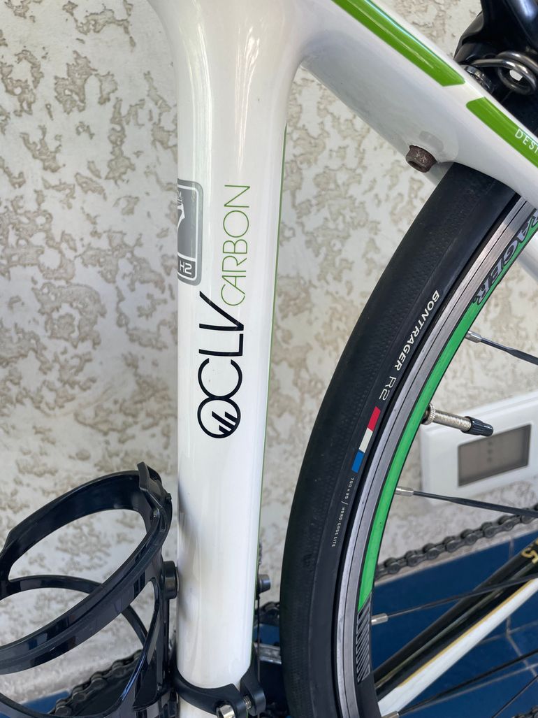 Used Trek Madone 3.5 H2 (Compact) 2013 2013 Road & Gravel, Weiß — image 5 of 37