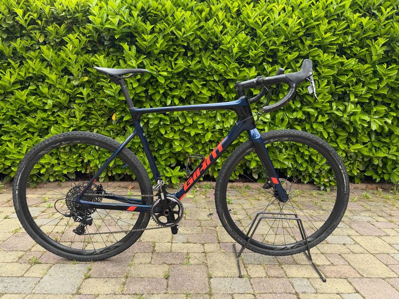 Used Giant TCX Advanced 2020 2020 Road & Gravel, Blue — image 1 of 7