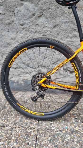 Used Cannondale F-si Carbon 2, 2016 2016 Mountainbike, Orange — image 4 of 7