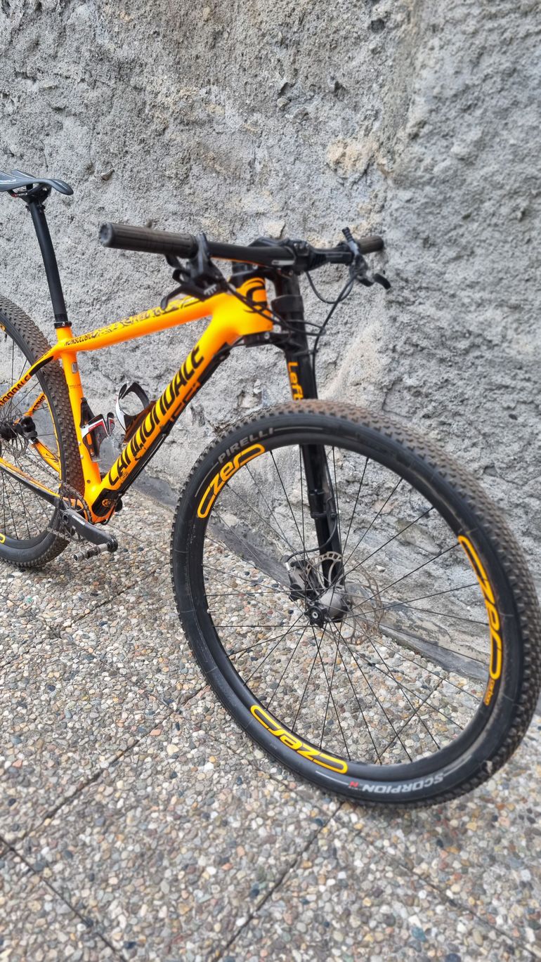Used Cannondale F-si Carbon 2, 2016 2016 Mountainbike, Orange — image 5 of 7