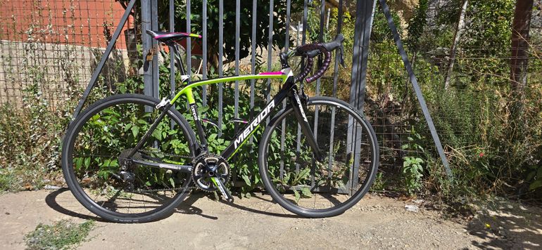 Used Merida Scultura CF 905 2014 2014 Road & Gravel, Green — image 2 of 3