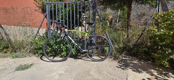 Used Merida Scultura CF 905 2014 2014 Road & Gravel, Green — image 3 of 3