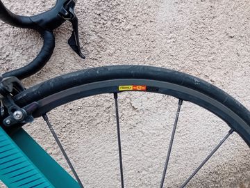 Used Orbea ORCA M20 2019 2019 Road & Gravel, Green — image 2 of 3