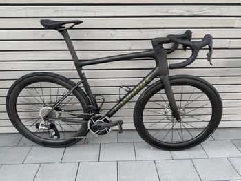 Specialized, Tarmac SRAM Red eTap AXS